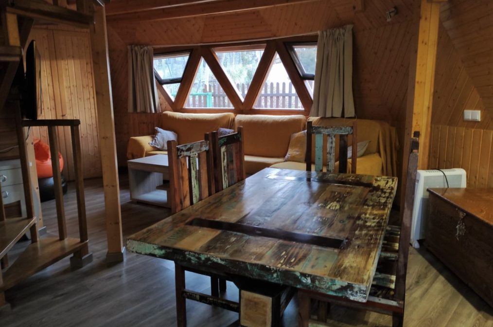 Salon edit 1536x1149 1